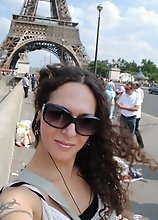 Seductive transsexual on a trip in Paris