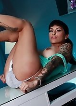 Cute Foxxy strips and spreads